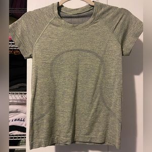 Swiftly Tech Short Sleeve Shirt 2.0 Race Length